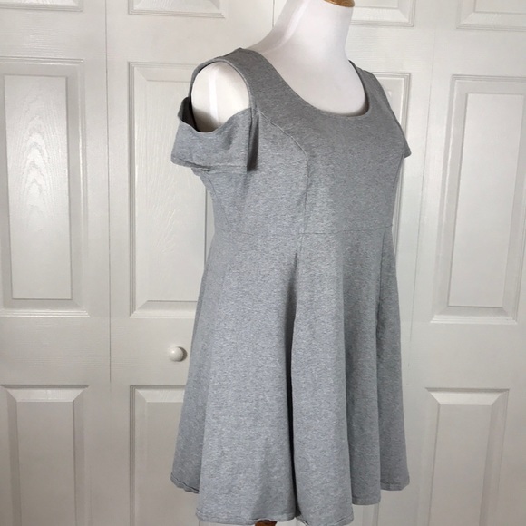 Torrid Dresses & Skirts - Torrid Size 3 Gray Cold Shoulder Sweatshirt Dress